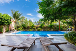 R7 Aria Resort
